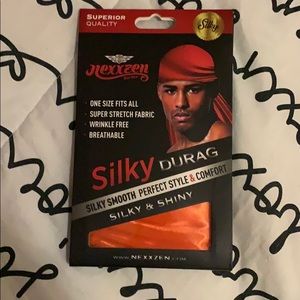 A silky Durag